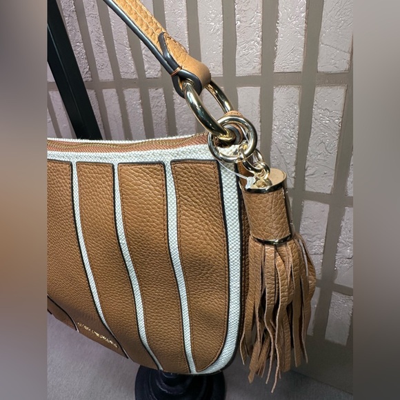 MICHAEL KORS CANVAS LEATHER BAG - Picture 8 of 8